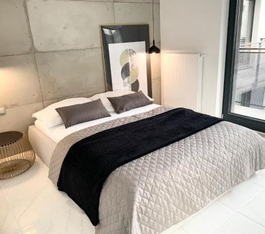 EL Apartments - Antares