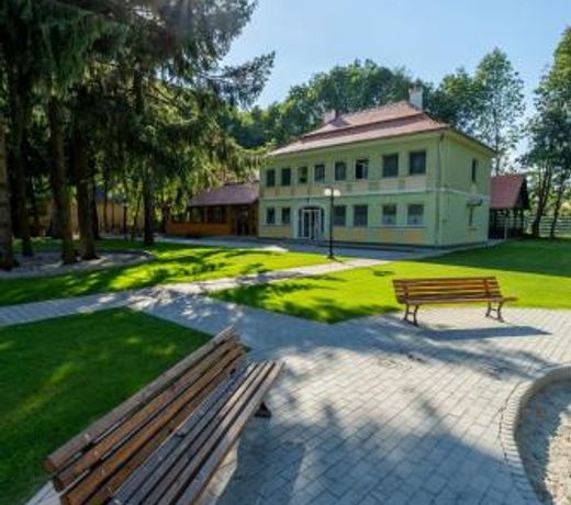 Arcus Education Center
