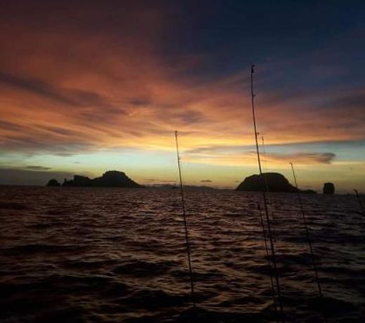 The Last Bar Guesthouse & seafood