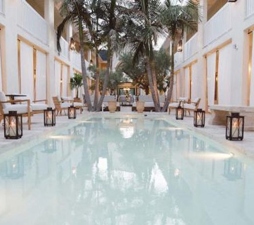 Cara Hotel