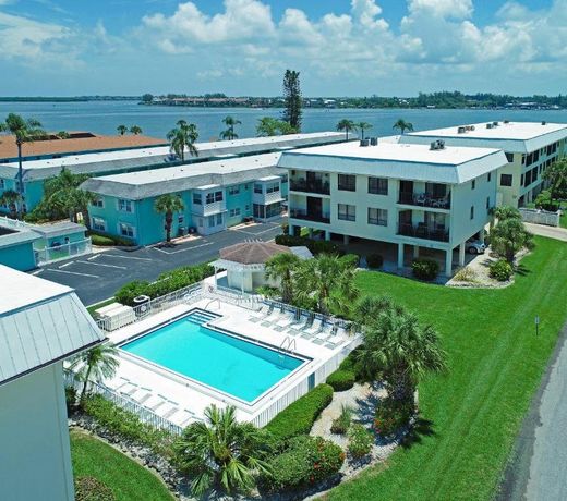 Anna Maria Island Beach Bay Breeze