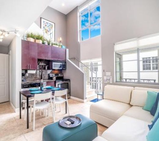 Fountain condo 2 story Pool BBQ Balcony