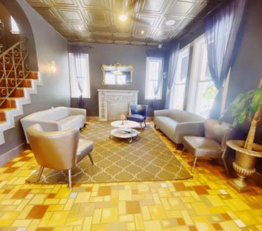 Nine20 Collins Apartments by Lowkl