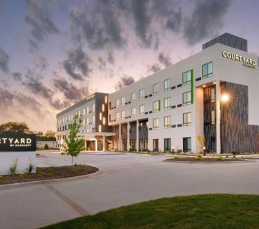 Courtyard Ames