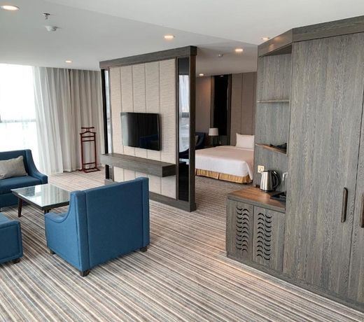 Muong Thanh Luxury Saigon Hotel