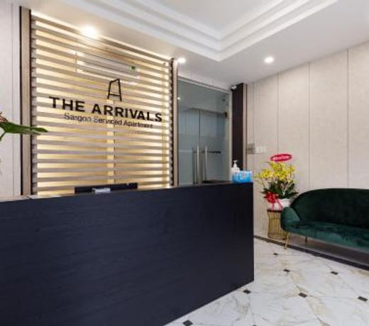 The Arrivals Tower-Near Airport-10 stars