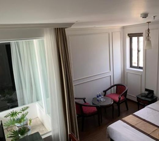Khanh Linh Hotel