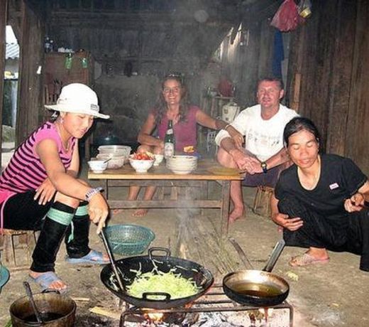 Sapa Homestay Trekking Tour For Backpackers