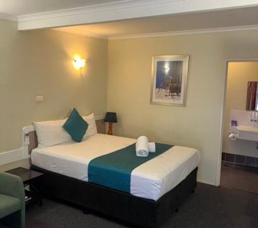 Biloela Centre Motel & Steakhouse Restaurant