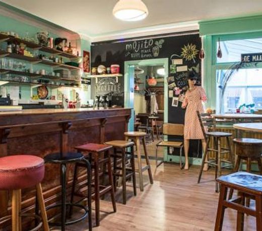 Vakantiewoning in Mol centrum met eigen bar "CasaCuriosa"