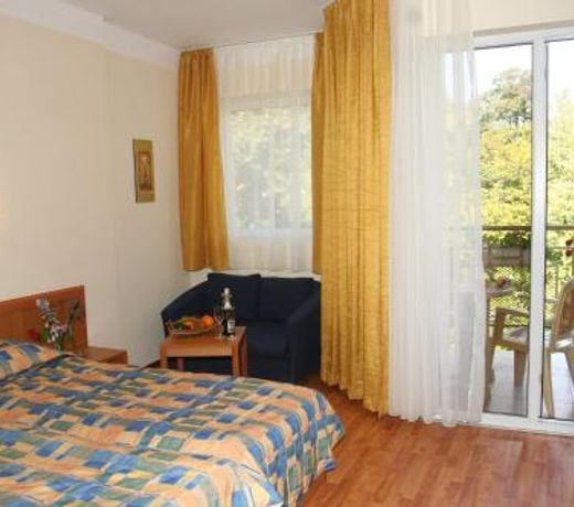 Joya Park Apartments