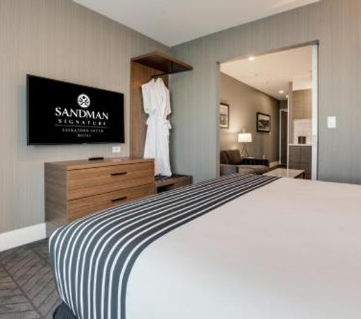 Sandman Signature Saskatoon South Hotel