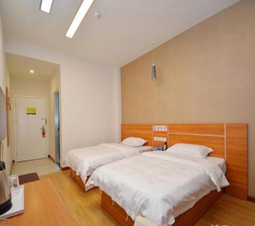 JUN Hotels Henan Luoyang Xigong District Central Bus Station