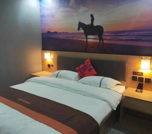 JUN Hotels Dezhou Decheng District Hubin South Avenue Wanda Plaza