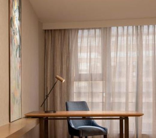PARKVIEW INTERNATIONAL HOTEL