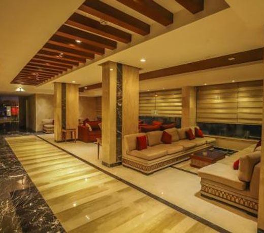 Tiba Pyramids Hotel