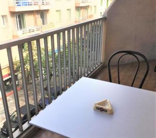 Charmant T1 Bastia