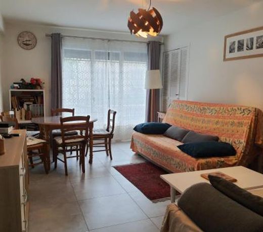 Port Vauban appartement F3 refait Ã  neuf
