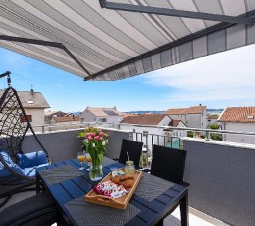 Deluxe Apartman Korina & Ramona