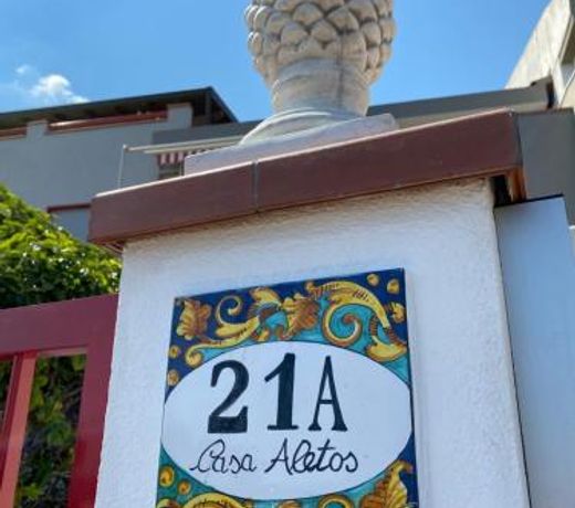 Casa Aletos Roccalumera-Taormina