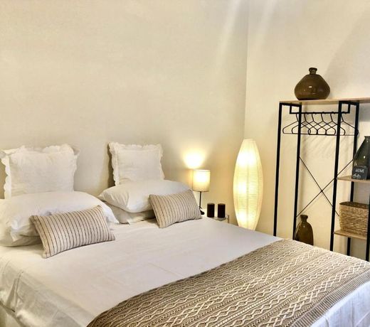 Barrique Guest House
