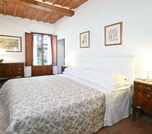 Mint Apartment - Super Central, Quiet, Romantic, close to Finest Restaurants