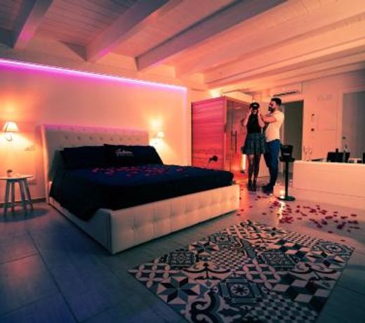 Italians b&b luxury suite