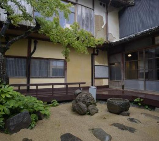Sasayama Castle Guesthouse KOMEYA