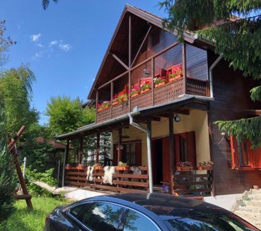 Family House