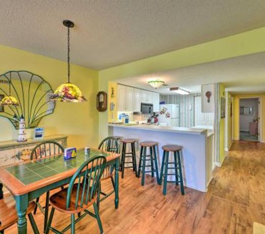 Point Emerald Resort Retreat with Beach Access!