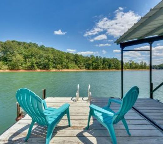 Sunny Lake Hartwell Home with Private Boat Ramp
