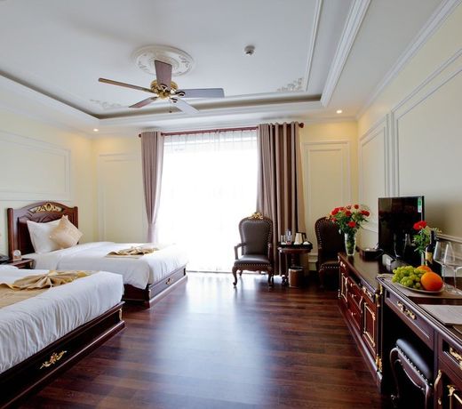 Thai HÃ  Luxury Hotel