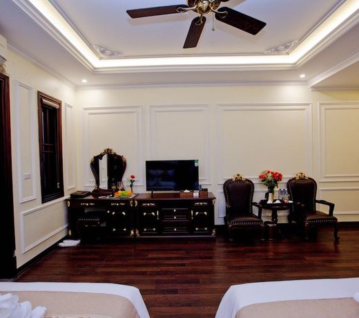 Thai HÃ  Luxury Hotel