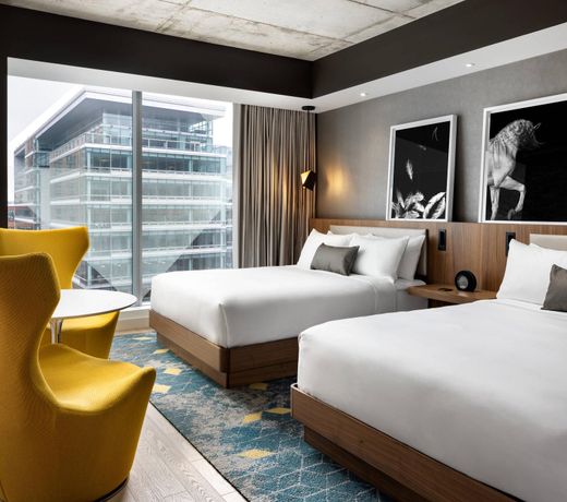 Humaniti Hotel Montreal, Autograph Collection