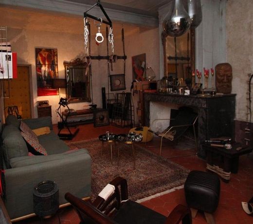 Love room Perpignan donjon 35mn de Perpignan