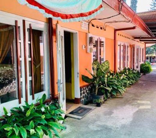 Hotel Santoso Batu