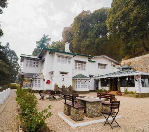 Bhikampur Lodge By Howard