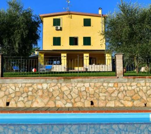 B&B Roman Country Villa