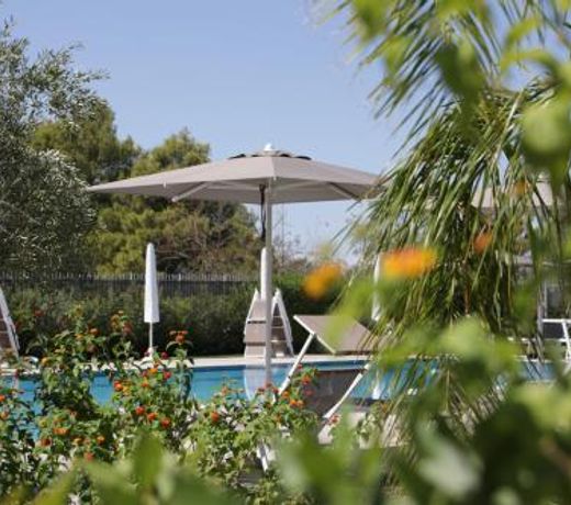 SALAPIA SALIS RESORT