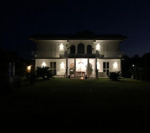 CASA BLANCA