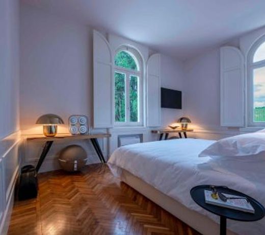 Villa Monty Banks