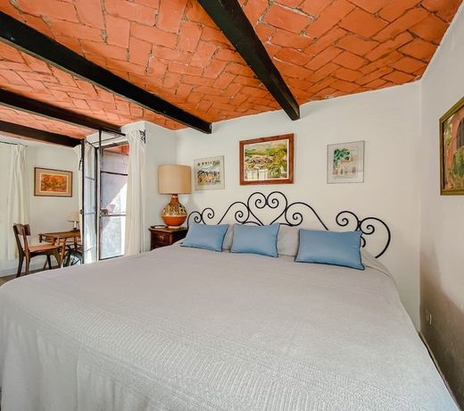 Mansion del Bosque