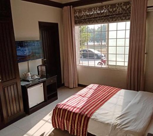 Crosswinds Guest House