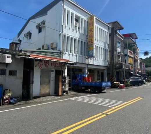 Wayu House