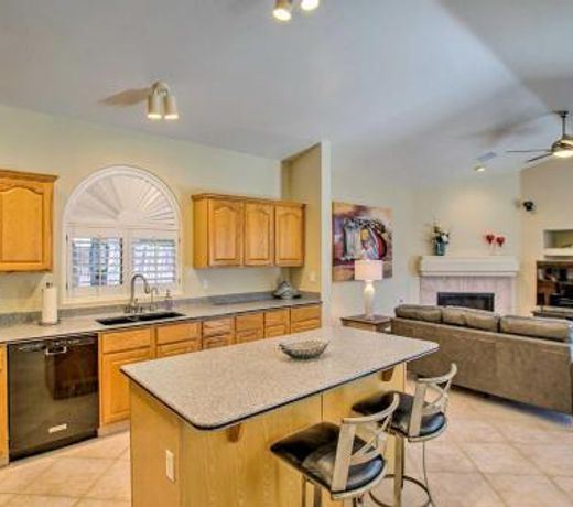 Ideally Located Chandler Home Backyard Oasis