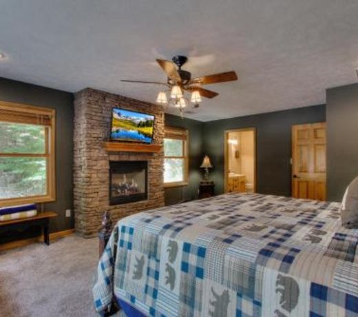 Country Roads by HoneyBearCabins 4BR 4BA Sleeps 10