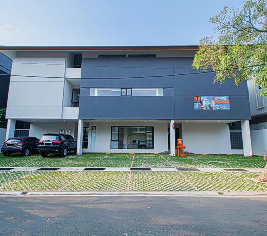 M Studio Karawaci