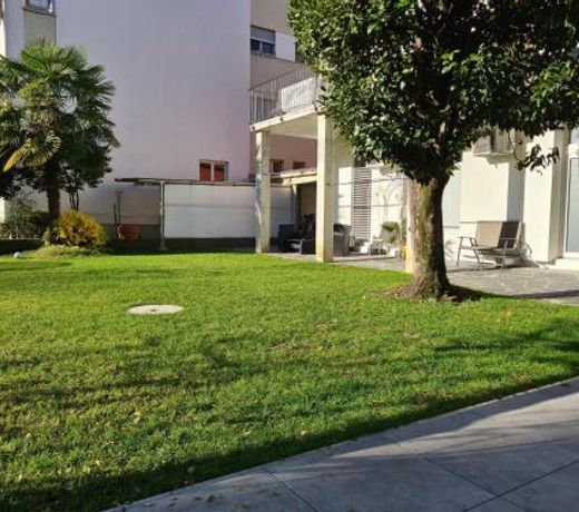 Renovierte Ferienwohnung im Zentrum von Locarno