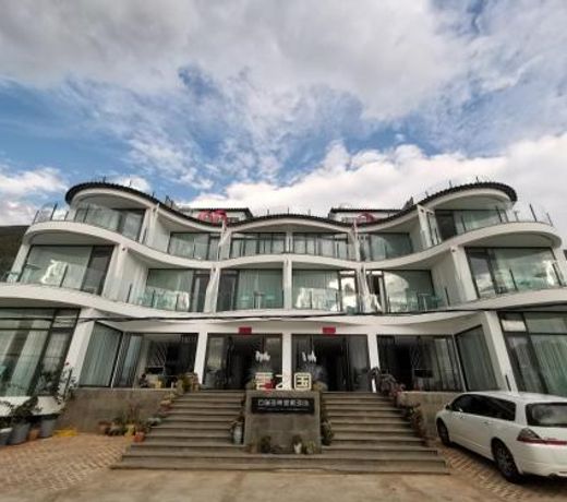 Love Cloud View Sea Hotel