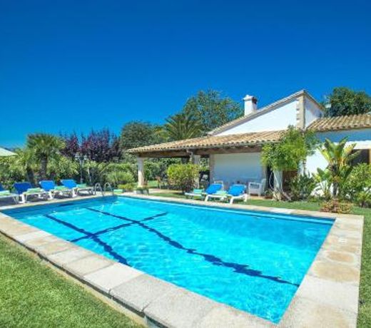 Villa GERANIOS